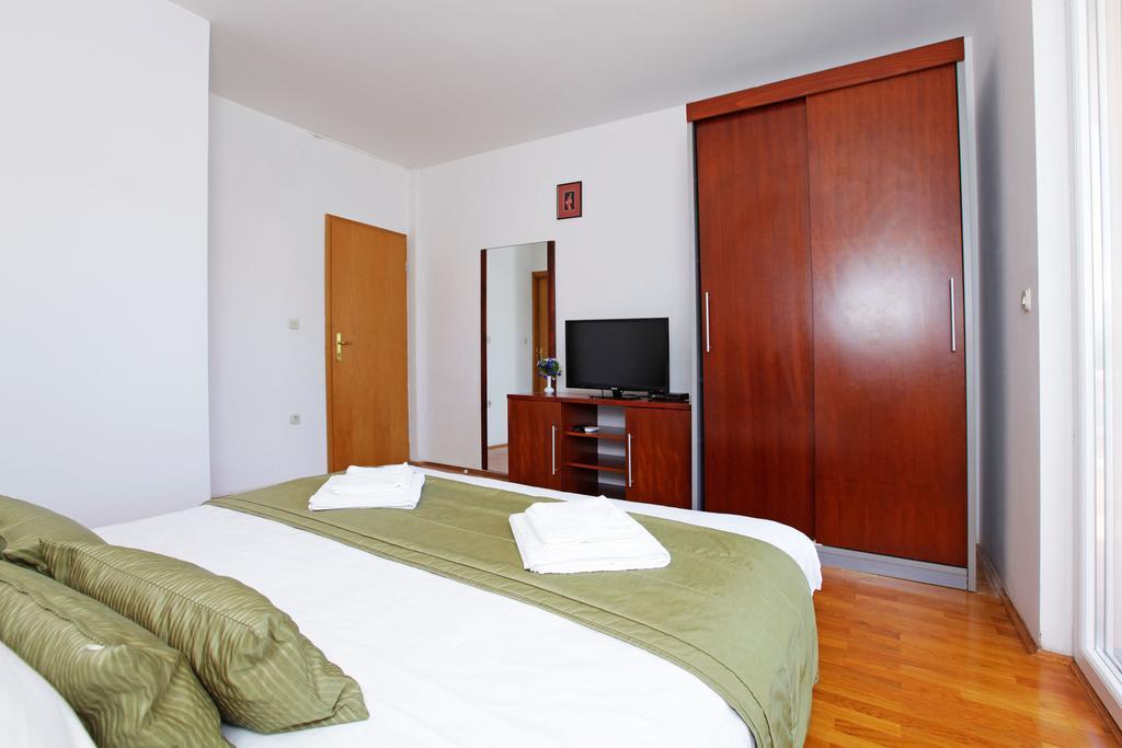 Apartments Vala Vela Luka Bagian luar foto