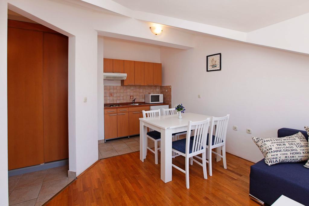 Apartments Vala Vela Luka Bagian luar foto